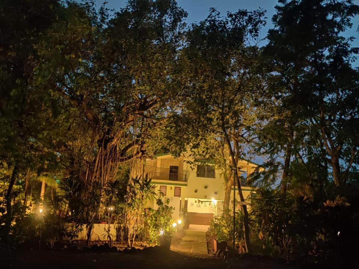 Gir Birding Lodge Сасан Гир Екстериор снимка